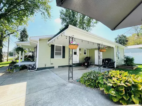 2111 P St, Bedford, IN 47421 photo 4