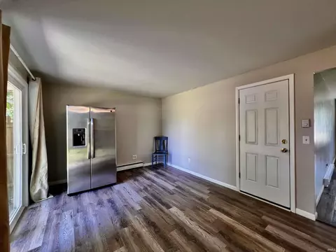 604 E Hill St, Garrett, IN 46738 photo 12