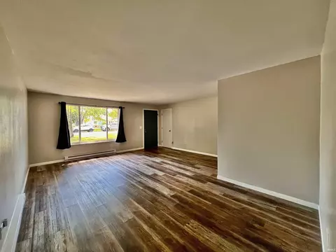 604 E Hill St, Garrett, IN 46738 photo 6