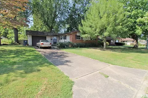 2041 Mahrendale Ave, Evansville, IN 47714