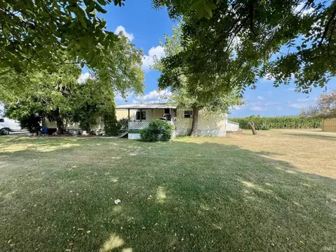 16427 Grant St, Yoder, IN 46798 photo 1