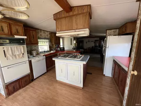 16427 Grant St, Yoder, IN 46798 photo 14
