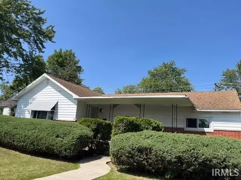 407 E Commercial St, Hartford City, IN 47348