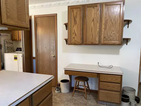 1265 Yoderstrasse, Berne, IN 46711 photo 8