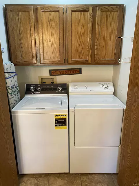 1265 Yoderstrasse, Berne, IN 46711 photo 9