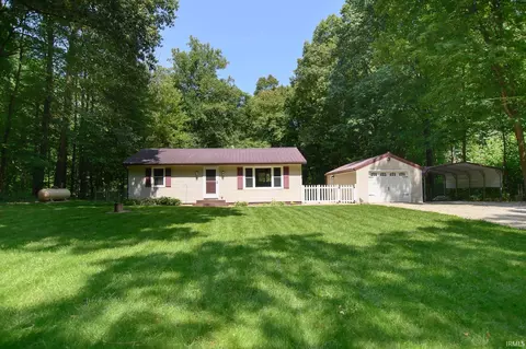 10371 E C R 400 N, Peru, IN 46970 photo 2