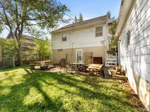 1625 E 1st St, Bloomington, IN 47401 photo 30