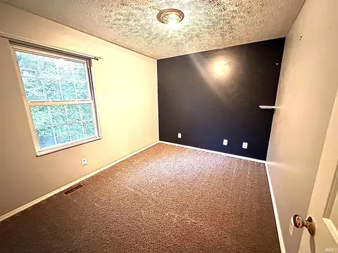 162 J Hunter Dr, Bedford, IN 47421 photo 17