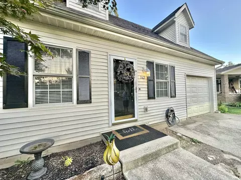 162 J Hunter Dr, Bedford, IN 47421 photo 3