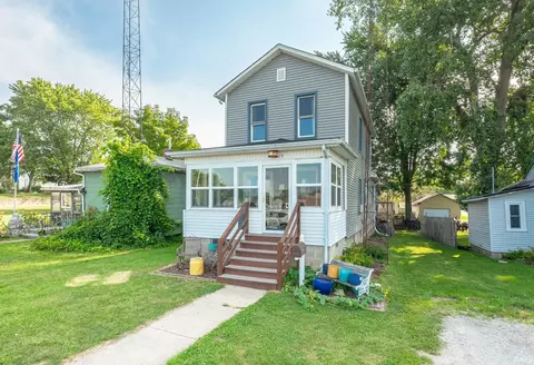 509 S Indiana St, Warsaw, IN 46580