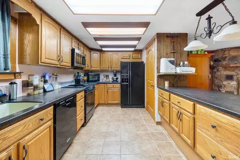 3930 S 575 E, Bringhurst, IN 46913 photo 4