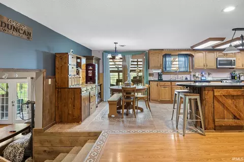 3930 S 575 E, Bringhurst, IN 46913 photo 2