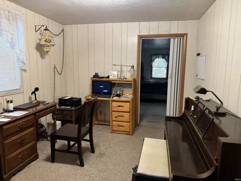 405 Bryan St, Berne, IN 46711 photo 8