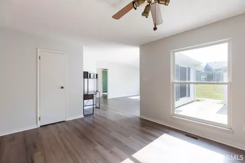702 Waterloo Ct, Bloomington, IN 47401 photo 12