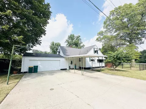 13254 6c Rd, Plymouth, IN 46563