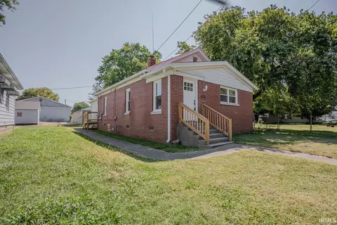 1416 Gibson St, Evansville, IN 47710