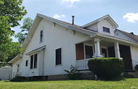1523 E Washington St, Muncie, IN 47303
