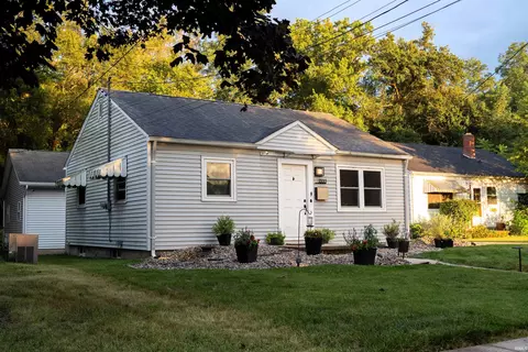 1333 Holloway Dr, Lafayette, IN 47905