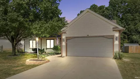 2822 Sanderling Dr, Fort Wayne, IN 46808