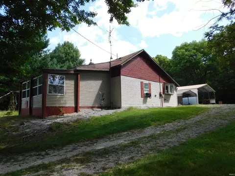 11348 S Peru Rd, Silver Lake, IN 46982