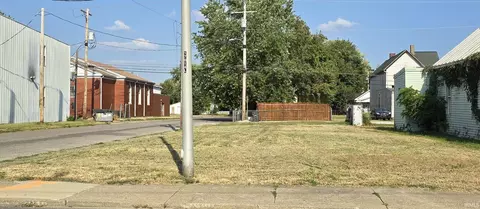 1021 N Governor St, Evansville, IN 47711
