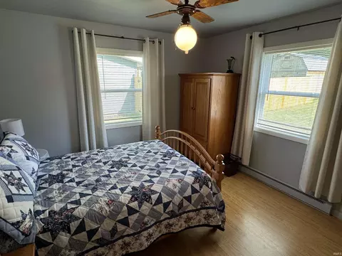 910 E Monroe St, Decatur, IN 46733 photo 15