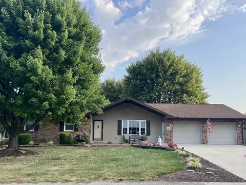 1436 Maple Leaf Dr, Jasper, IN 47546 photo 1