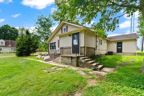 201 E Calhoun St, Claypool, IN 46510 photo 21