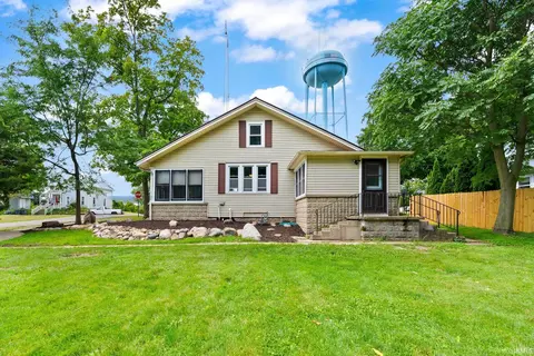 201 E Calhoun St, Claypool, IN 46510 photo 22