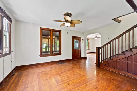 201 E Calhoun St, Claypool, IN 46510 photo 5