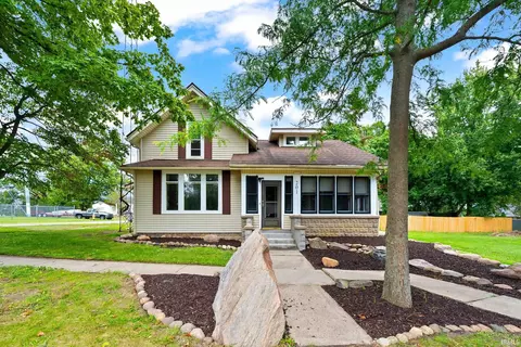 201 E Calhoun St, Claypool, IN 46510 photo 1