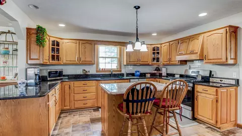 802 E 6th St, Ferdinand, IN 47532 photo 12
