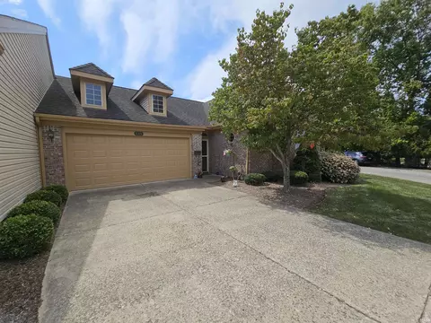 510 E Moss Creek Dr, Bloomington, IN 47401
