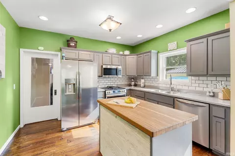 214 W Steuben St, Lagrange, IN 46761 photo 12
