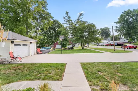 214 W Steuben St, Lagrange, IN 46761 photo 5