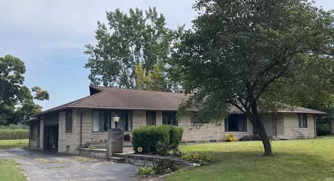 2383 N Old Hwy 31 Hwy, Rochester, IN 46975