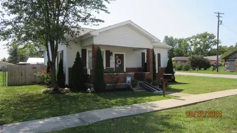 850 W Frank St, Mitchell, IN 47446 photo 1