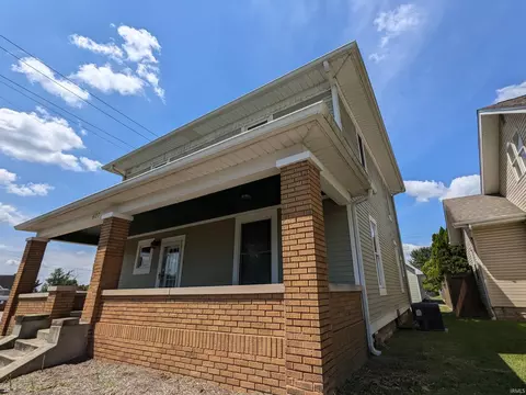 627 I St, Bedford, IN 47421 photo 4