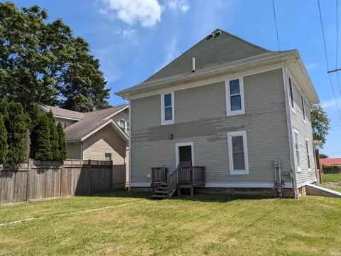 627 I St, Bedford, IN 47421 photo 3