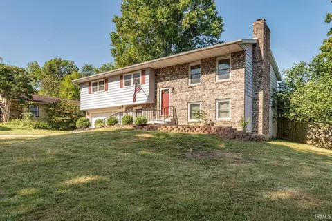 3616 S Eddington Dr, Bloomington, IN 47401