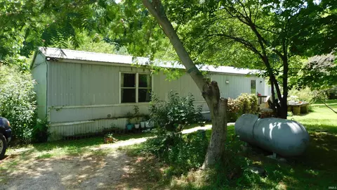 5390 N West Point Rd, Salem, IN 47167