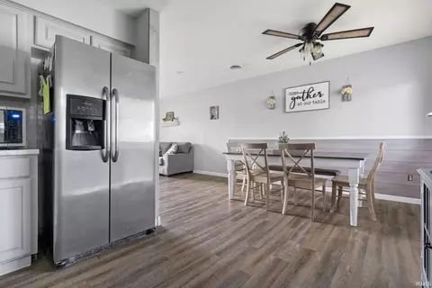 502 E Miami Dr, Syracuse, IN 46567 photo 7