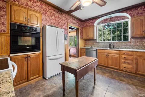 204 E Main St, Brook, IN 47922 photo 19
