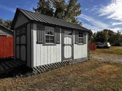 450 W Broad St, Lyons, IN 47443 photo 5