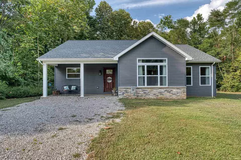 5733 Bethany Church Rd, Boonville, IN 47601