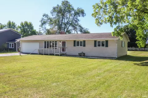 419 W Roe St, Ossian, IN 46777