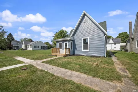 707 E 7th St, Fowler, IN 47944 photo 3