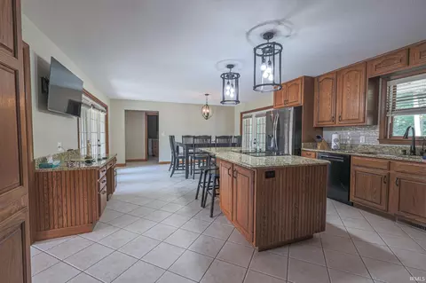 2152 W Skyview Dr, Jasper, IN 47546 photo 10
