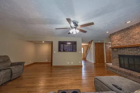 2152 W Skyview Dr, Jasper, IN 47546 photo 16