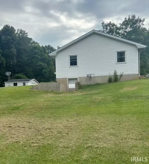 101 Riverview Addition Rd, Bedford, IN 47421 photo 4